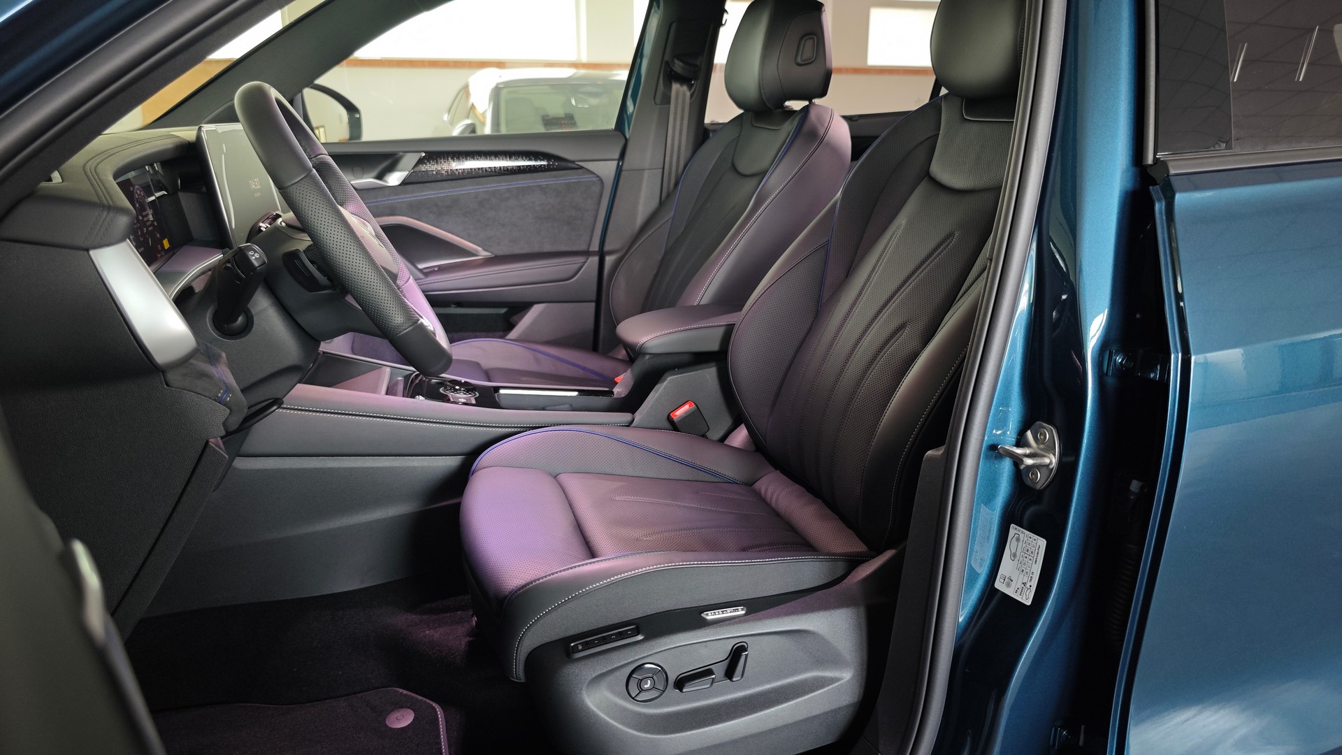 Зображення Новий Tayron R-Line Platinum 2.0 TDI 4M