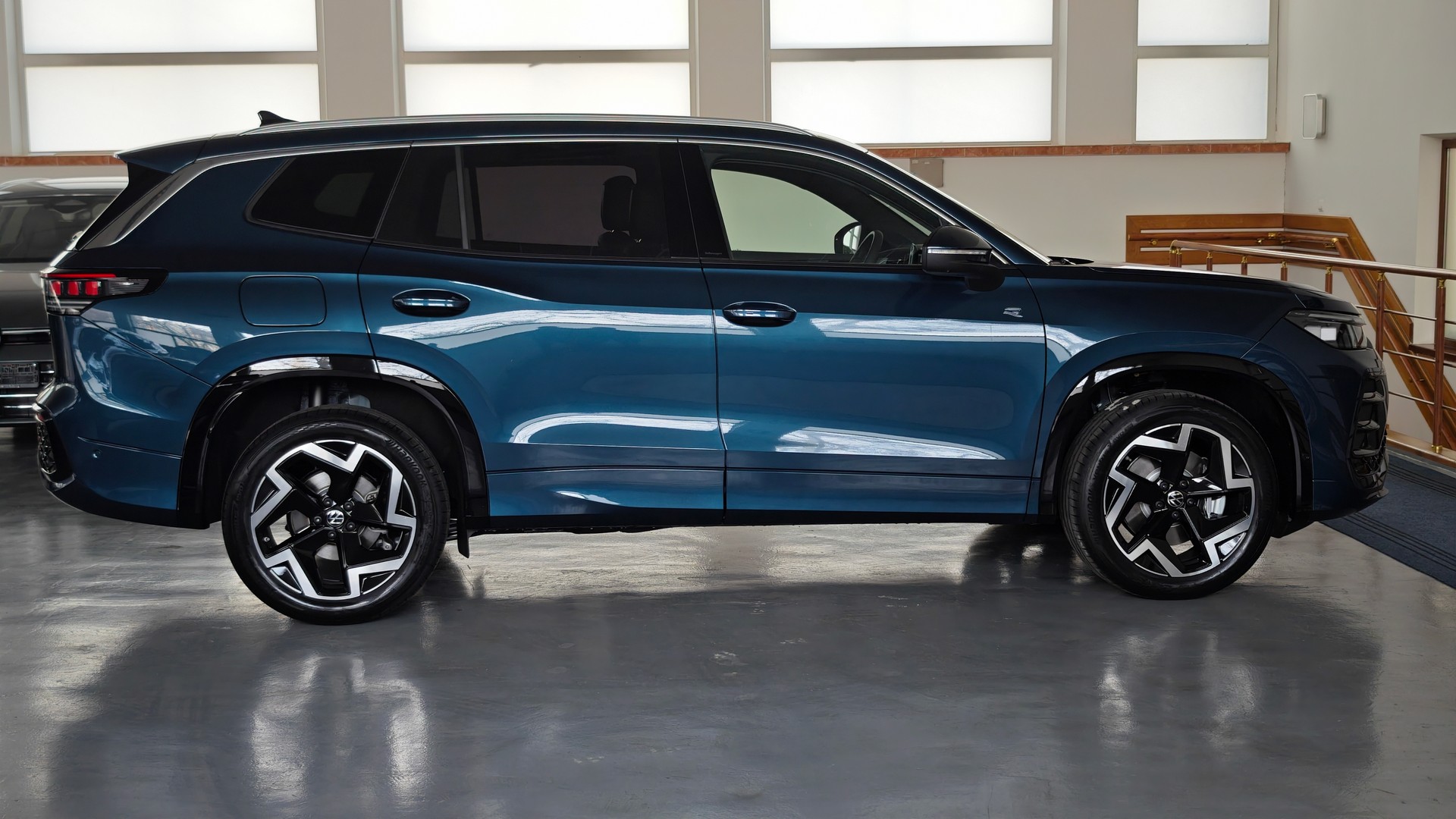 Зображення Новий Tayron R-Line Platinum 2.0 TDI 4M