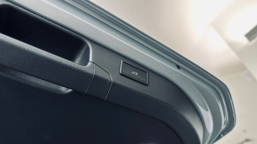 Зображення Новий Passat Elegance 2.0 TDI