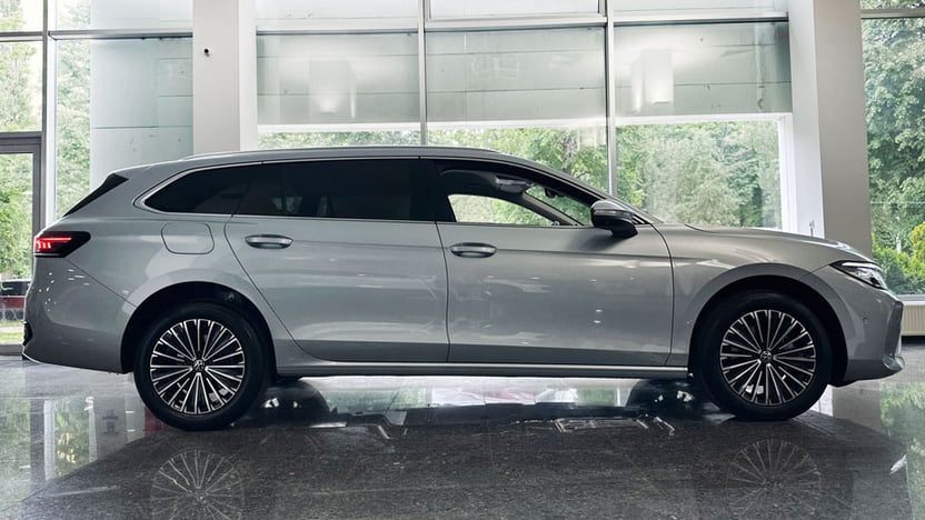 Зображення Новий Passat Elegance 2.0 TDI