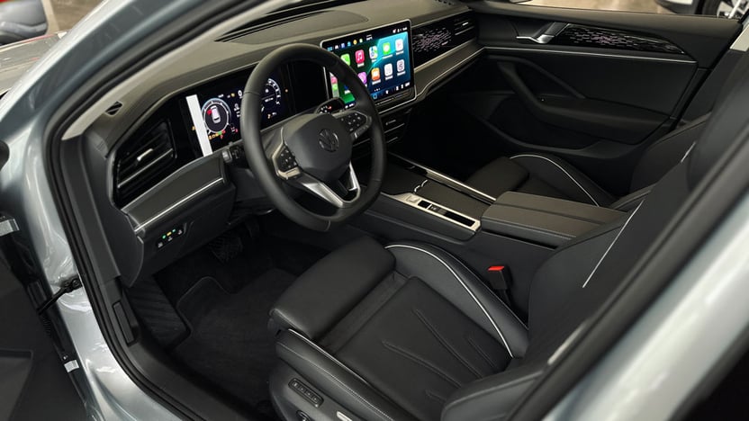 Зображення Новий Passat Elegance 2.0 TDI