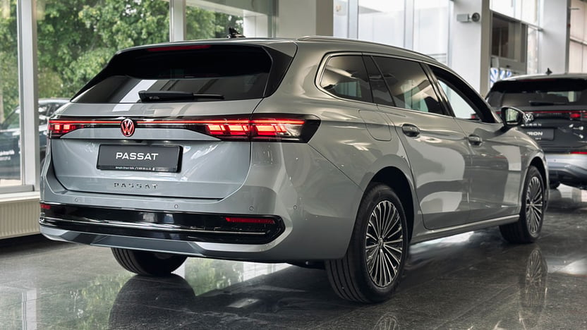 Зображення Новий Passat Elegance 2.0 TDI
