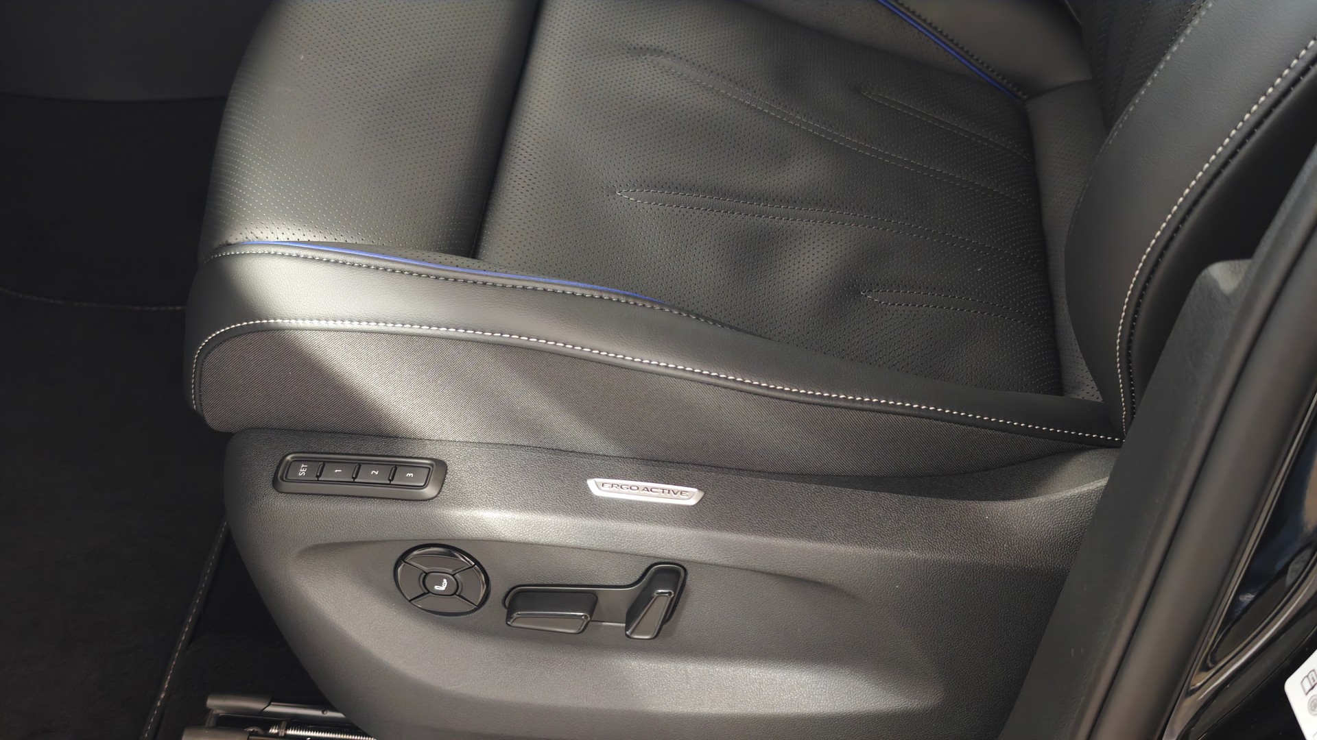 Зображення Tiguan R-Line+ 2.0 TDI 4Motion