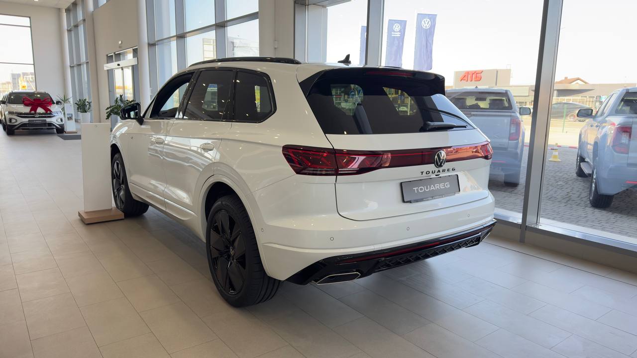Зображення Touareg R-Line Platinum1 3.0 V6 TDI