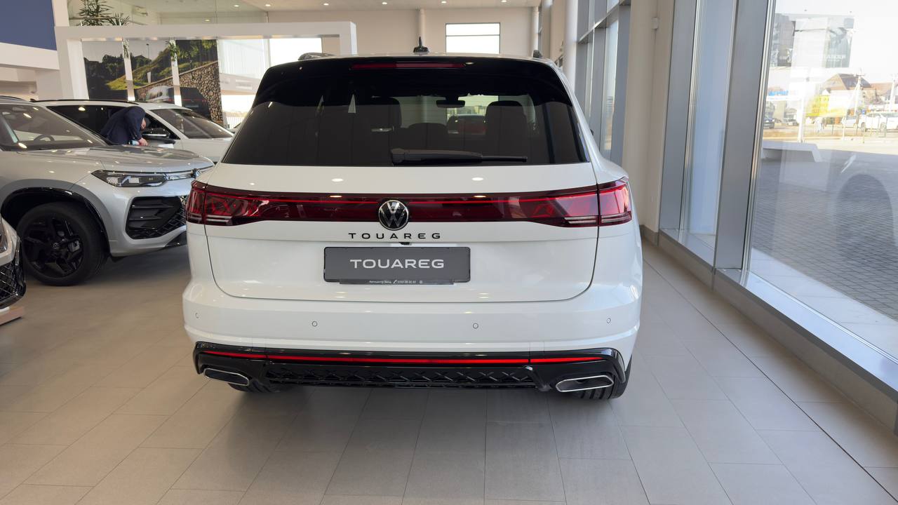 Зображення Touareg R-Line Platinum1 3.0 V6 TDI