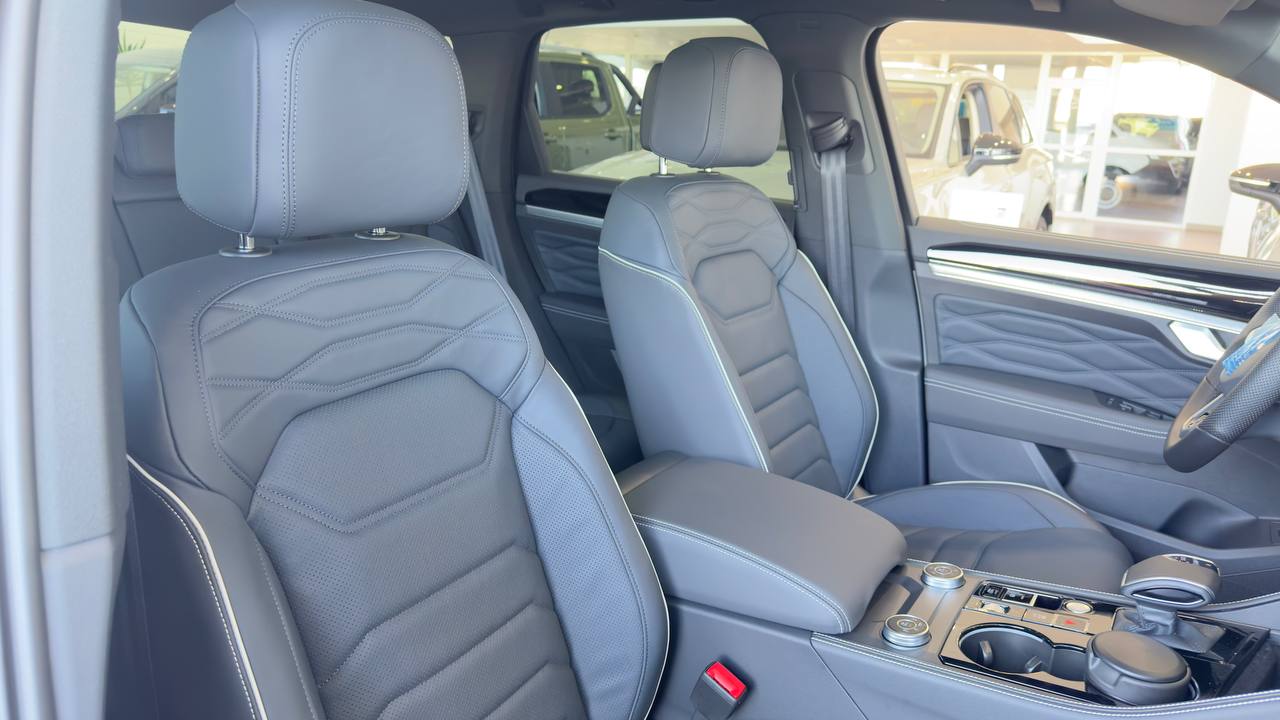 Зображення Touareg R-Line Platinum1 3.0 V6 TDI