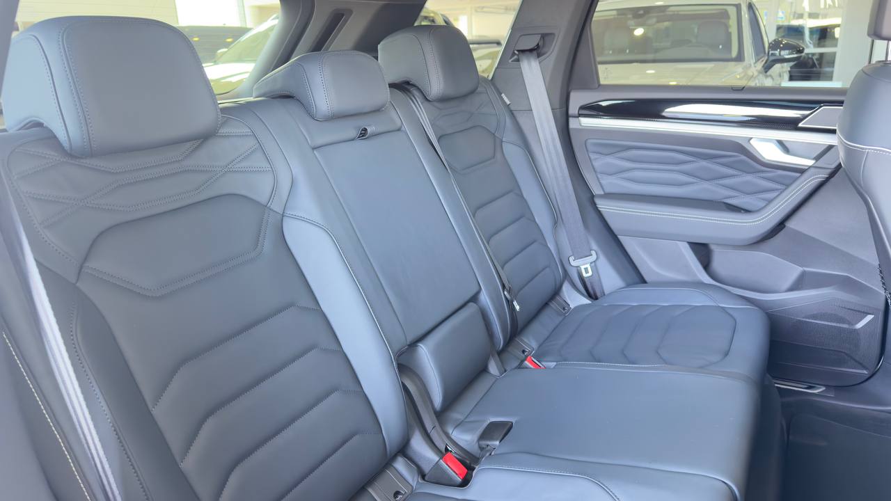 Зображення Touareg R-Line Platinum1 3.0 V6 TDI