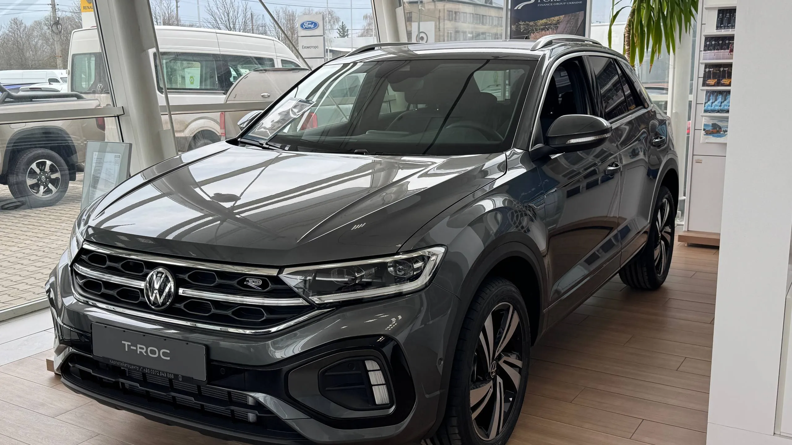 Зображення T-Roc R-Line+ 1.4 TSI