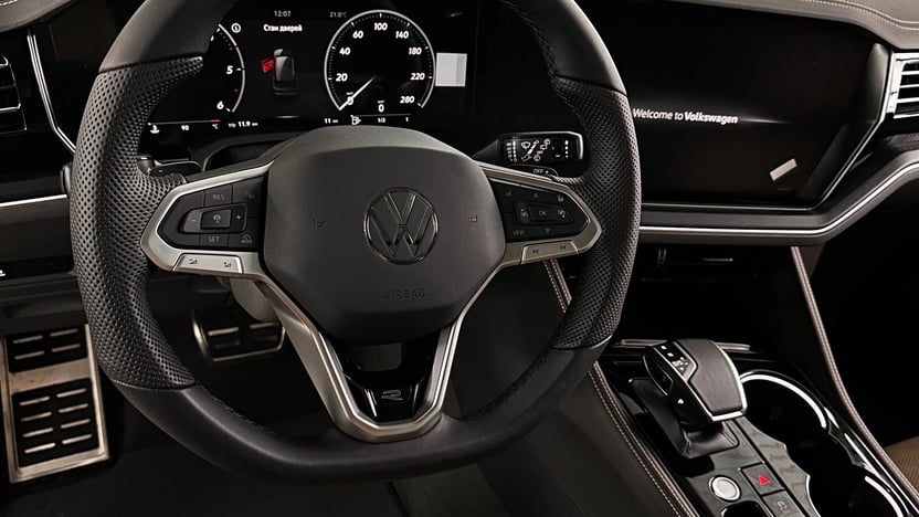 Зображення Touareg R-Line Platinum1 3.0 V6 TDI