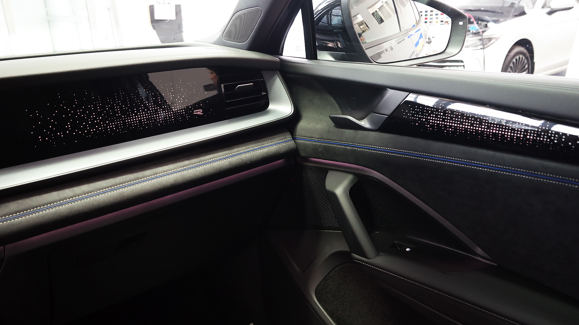 Зображення Новий Tayron R-Line Platinum 2.0 TDI 4M