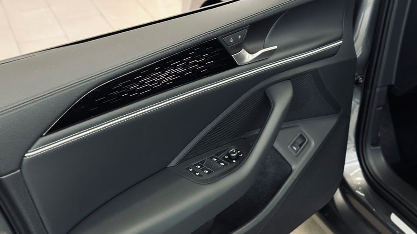 Зображення Новий Passat Elegance 2.0 TDI