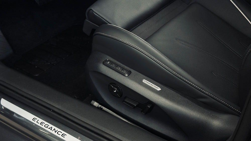 Зображення Новий Passat Elegance 2.0 TDI