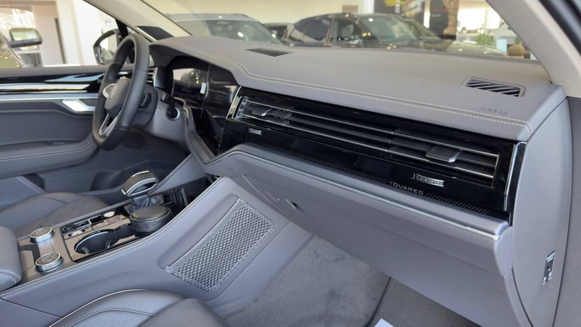 Зображення Touareg R-Line Platinum1 3.0 V6 TDI