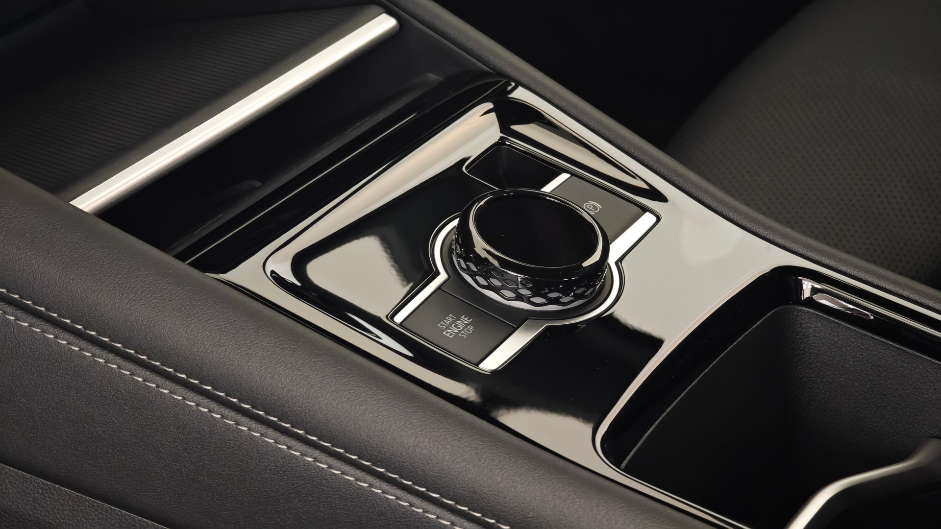 Зображення Новий Tayron R-Line Platinum 2.0 TDI 4M