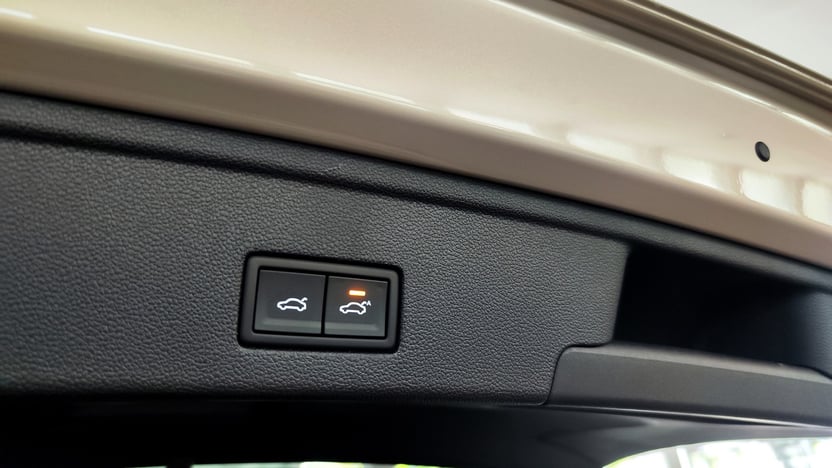 Зображення Touareg R-Line Platinum1 3.0 V6 TDI