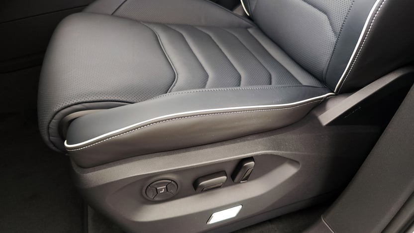 Зображення Touareg R-Line Platinum1 3.0 V6 TDI