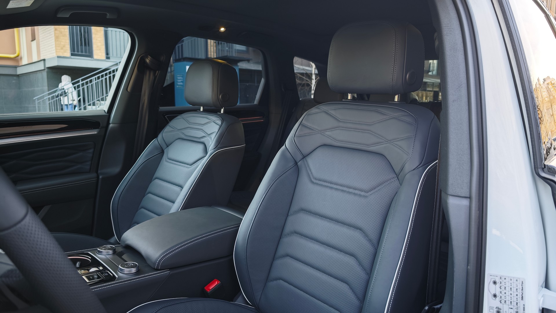 Зображення Touareg R-Line Platinum1 3.0 V6 TDI