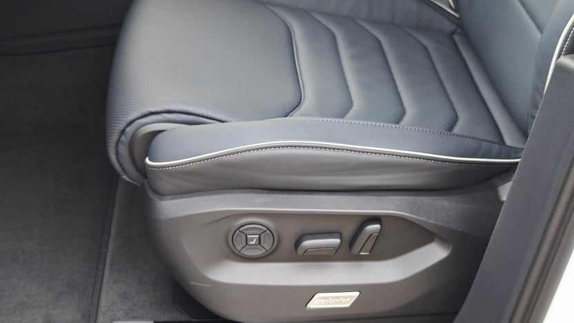 Зображення Touareg R-Line Platinum1 3.0 V6 TDI