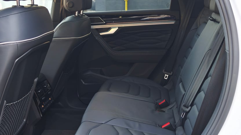 Зображення Touareg R-Line Platinum1 3.0 V6 TDI