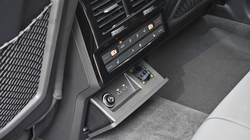 Зображення Touareg R-Line Platinum1 3.0 V6 TDI