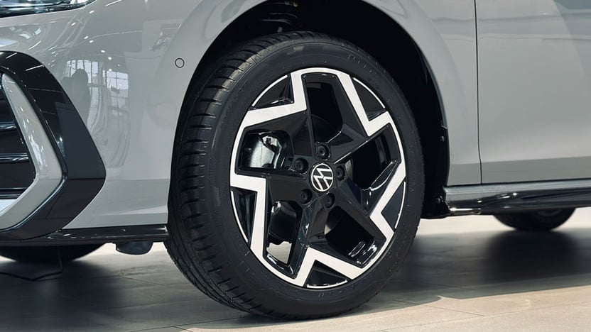 Зображення Golf R-Line 1.4 TSI