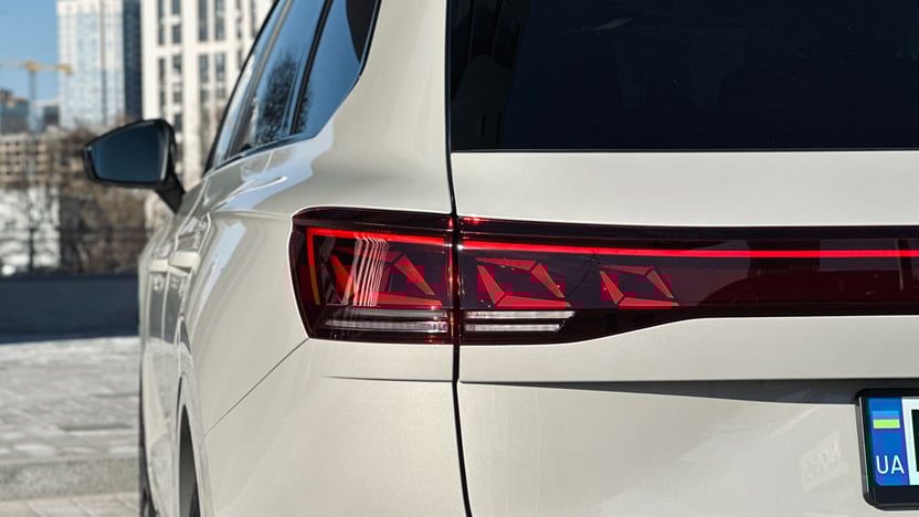 Зображення Touareg R-Line Platinum1 3.0 V6 TDI