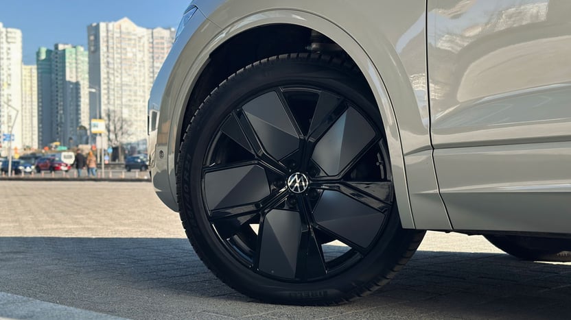 Зображення Touareg R-Line Platinum1 3.0 V6 TDI