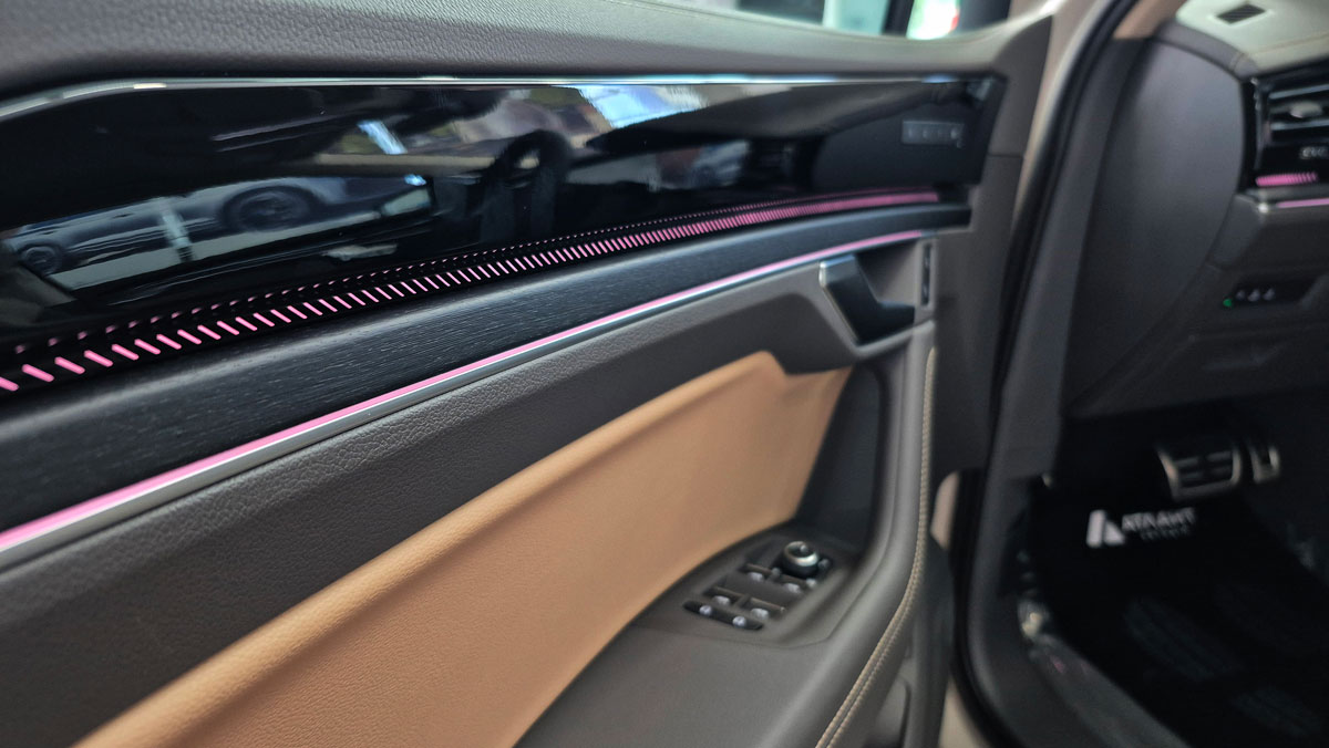 Зображення Touareg R-Line Platinum1 3.0 V6 TDI