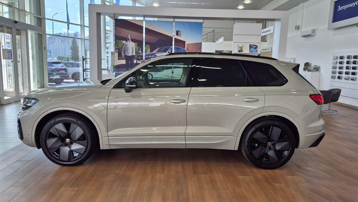Зображення Touareg R-Line Platinum1 3.0 V6 TDI