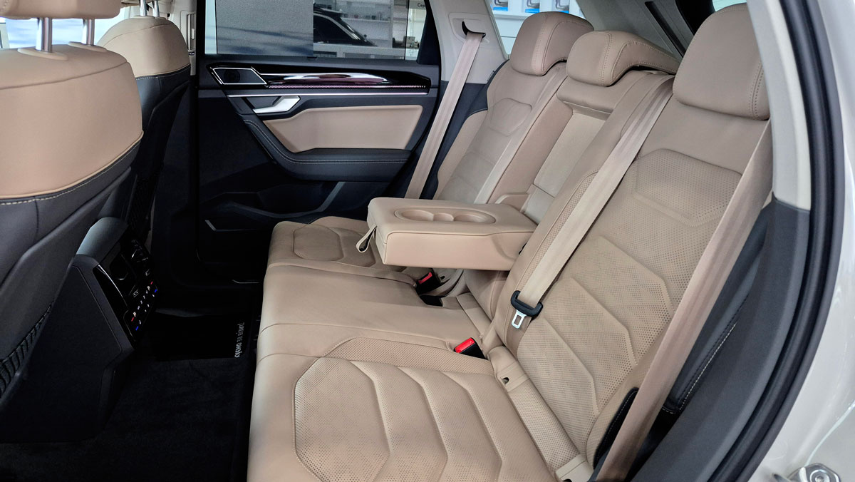 Зображення Touareg R-Line Platinum1 3.0 V6 TDI