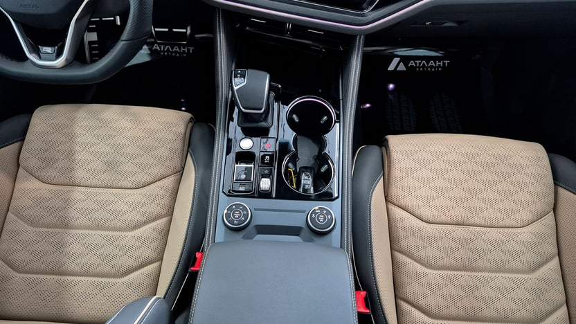 Зображення Touareg R-Line Platinum1 3.0 V6 TDI