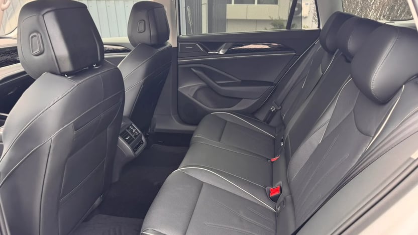 Зображення Новий Passat Elegance 2.0 TDI