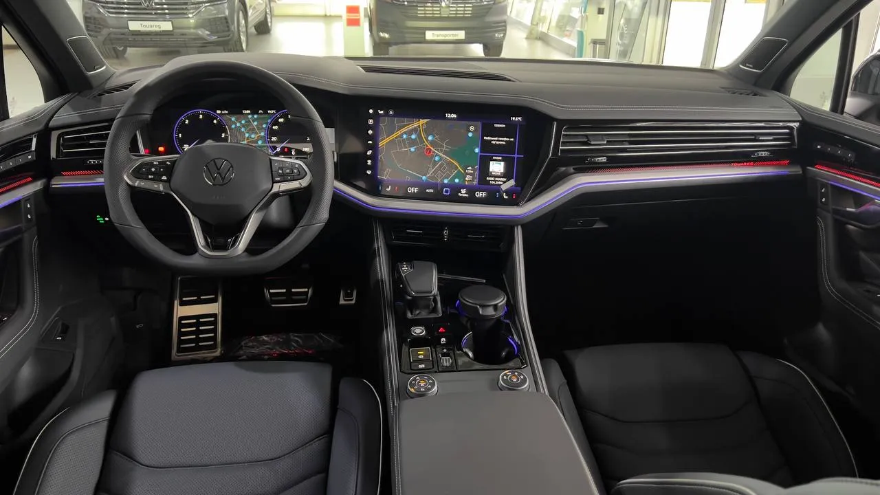 Зображення Touareg R-Line Platinum1 3.0 V6 TDI