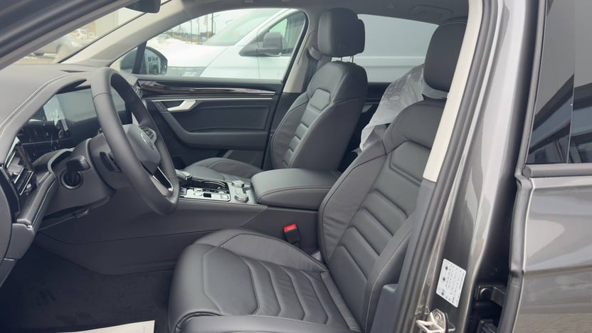 Зображення Touareg Silver 3.0 V6 TDI