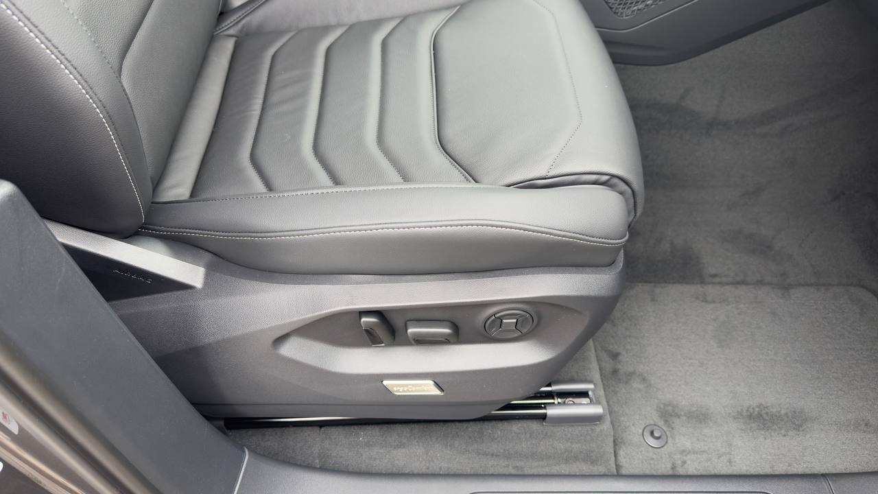 Зображення Touareg Silver 3.0 V6 TDI