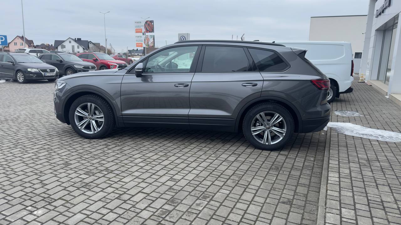 Зображення Touareg Silver 3.0 V6 TDI