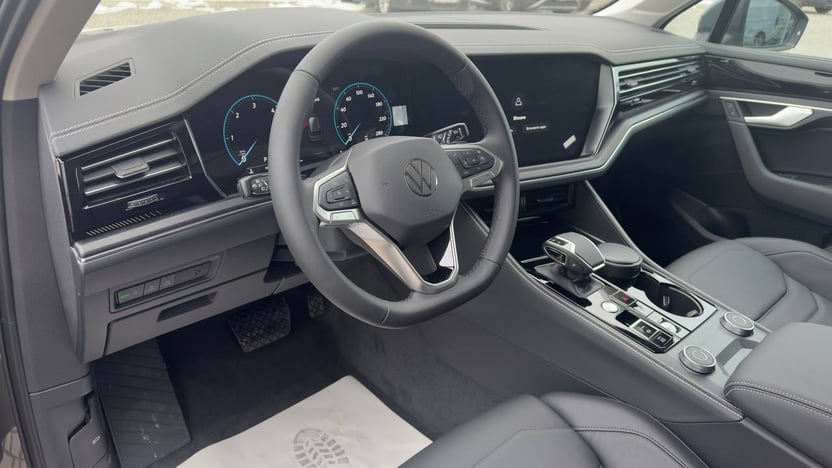 Зображення Touareg Silver 3.0 V6 TDI