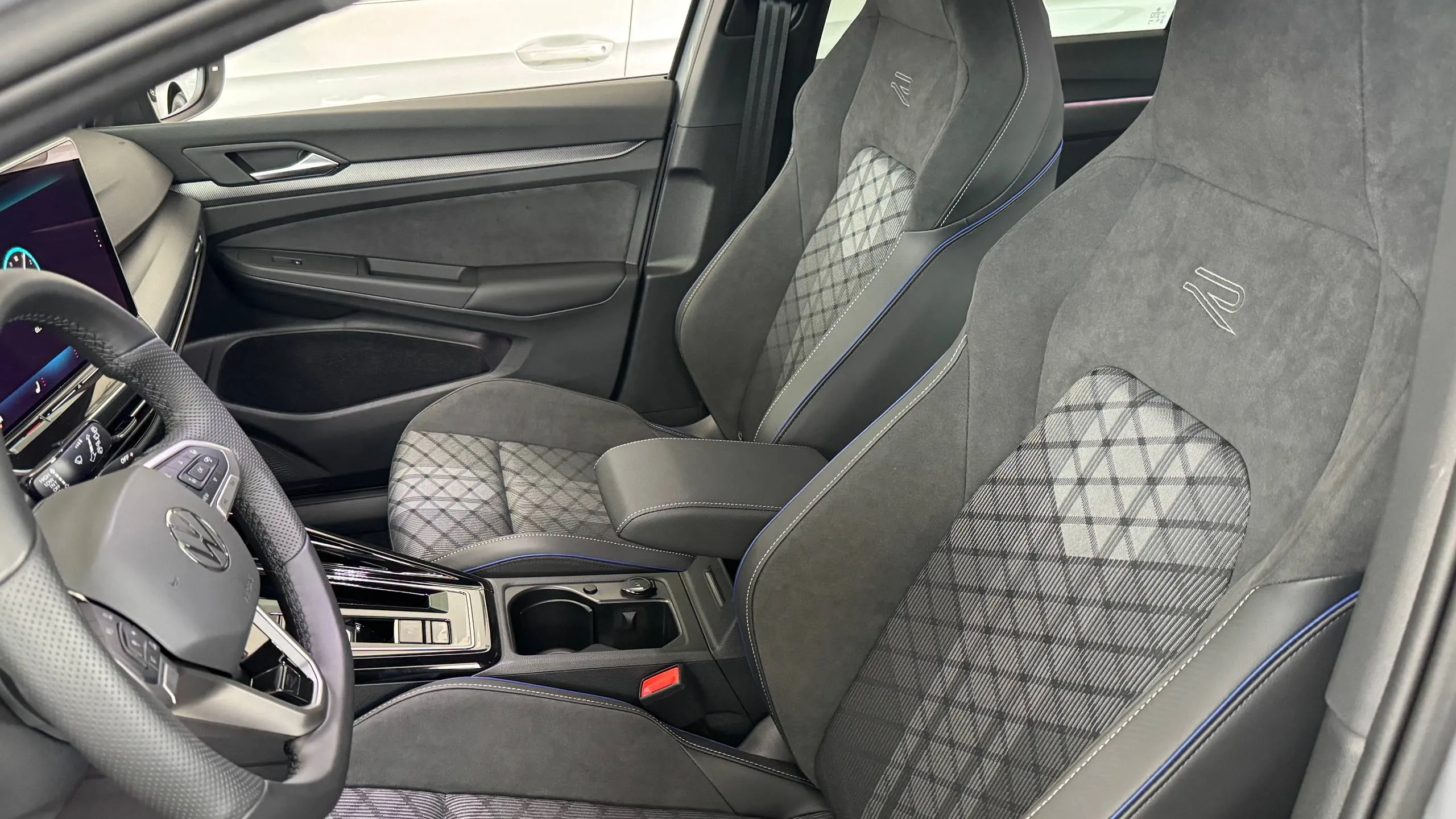 Зображення Golf R-Line 1.4 TSI