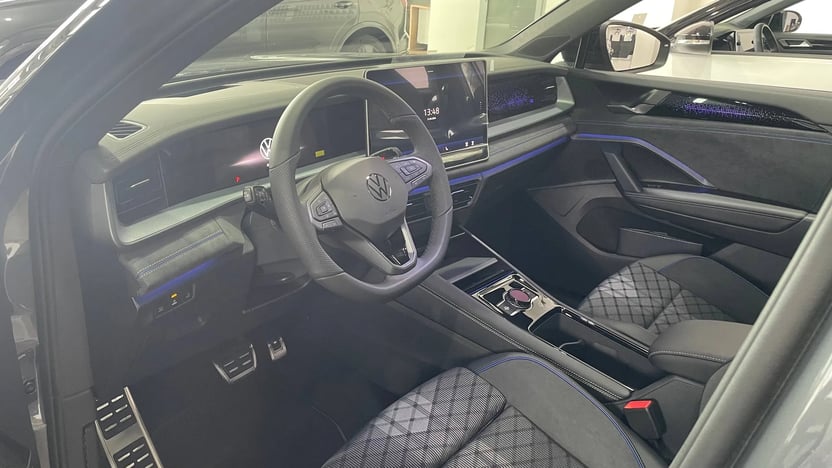 Зображення Новий Tayron R-Line 2.0 TSI 4MOTION