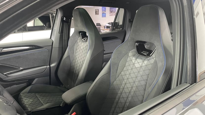 Зображення Новий Tayron R-Line 2.0 TSI 4MOTION