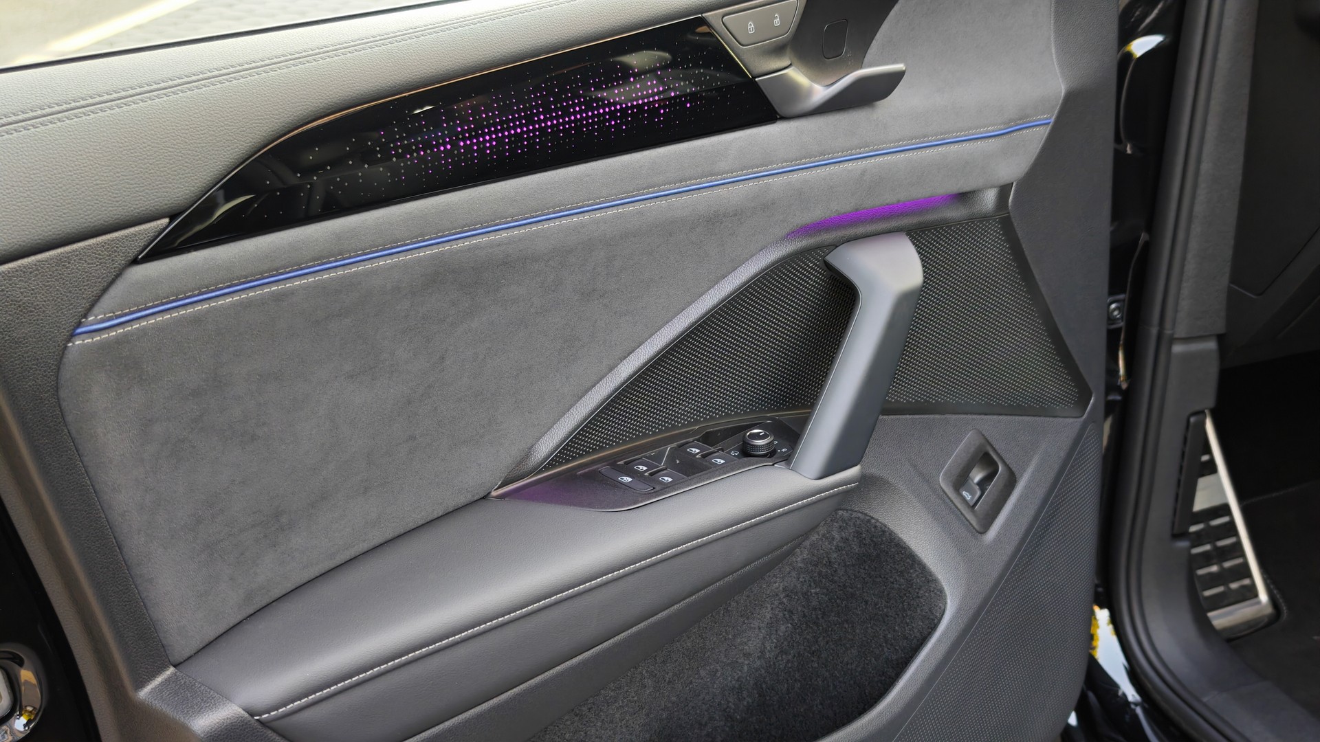 Зображення Tiguan R-Line+ 2.0 TDI 4Motion