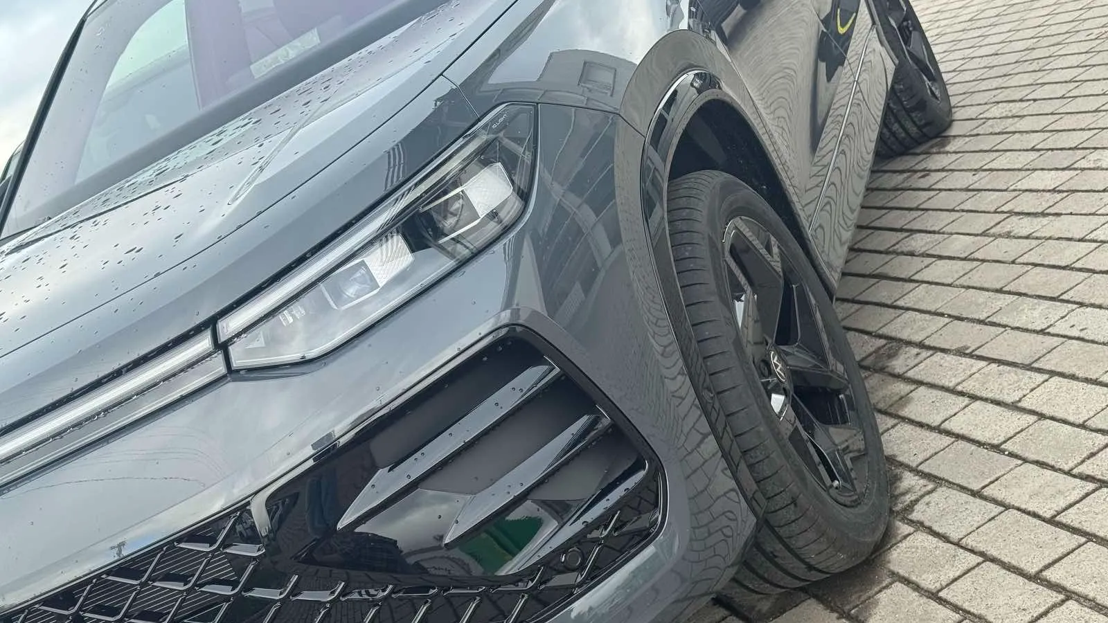 Зображення Новий Tayron R-Line Platinum 2.0 TDI 4M