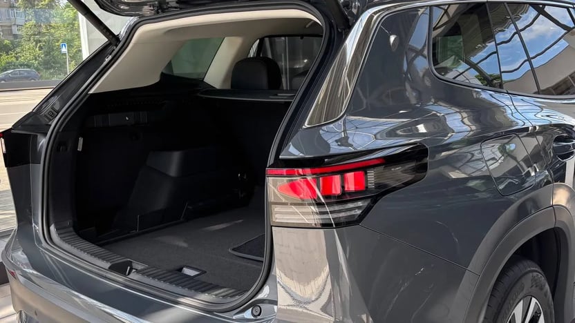 Зображення Tayron Life+ 2.0 TDI FWD