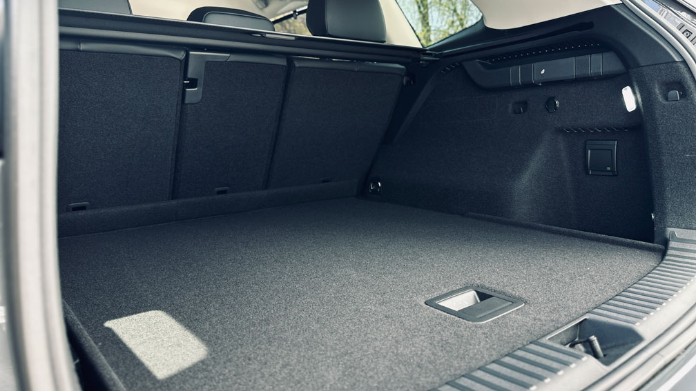 Зображення Новий Tayron Life+ 2.0 TDI FWD