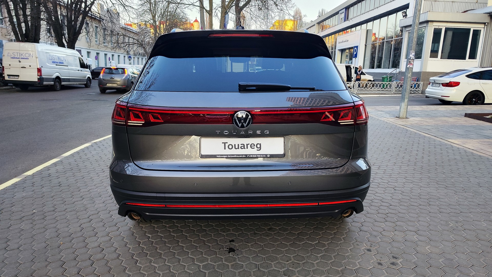 Зображення Touareg Silver+ 3.0 V6 TFSI