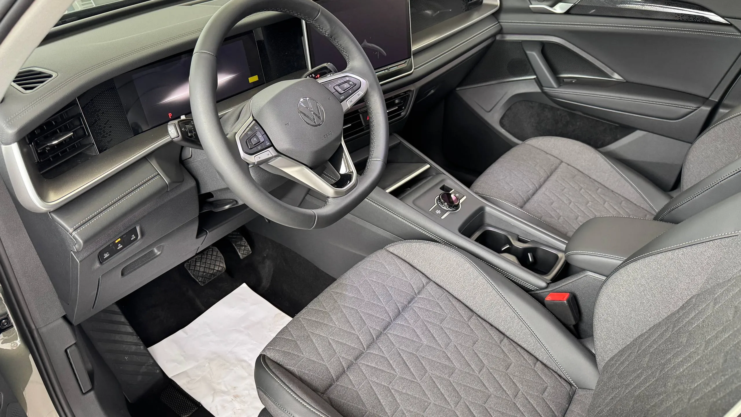 Зображення Новий Tayron Life+ 2.0 TDI FWD