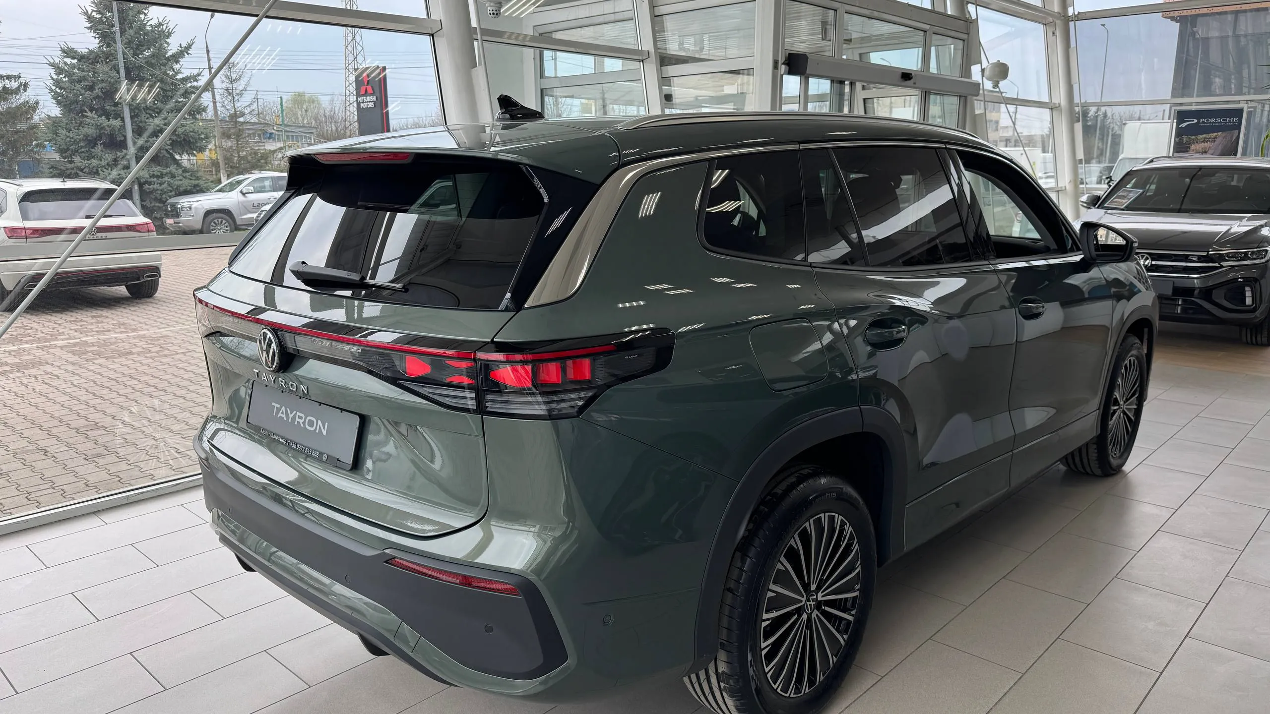 Зображення Новий Tayron Life+ 2.0 TDI FWD