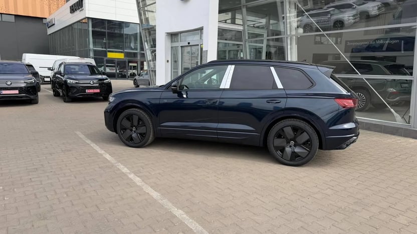Зображення Touareg R-Line Final Edition2 3.0 V6 TDI