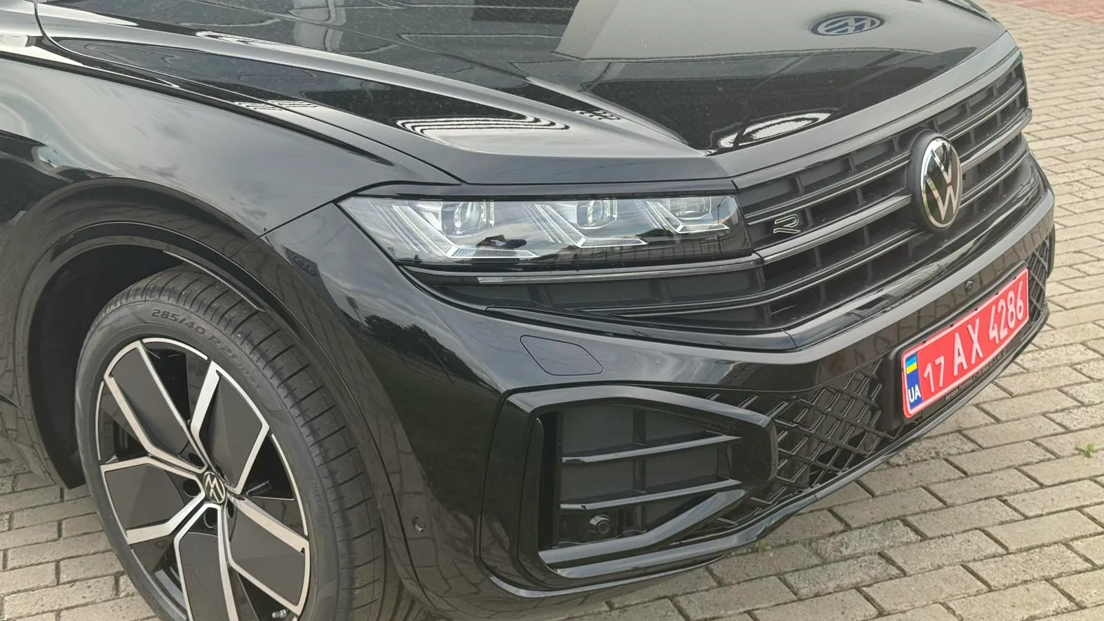 Зображення Touareg R-Line Final Edition2 3.0 V6 TDI