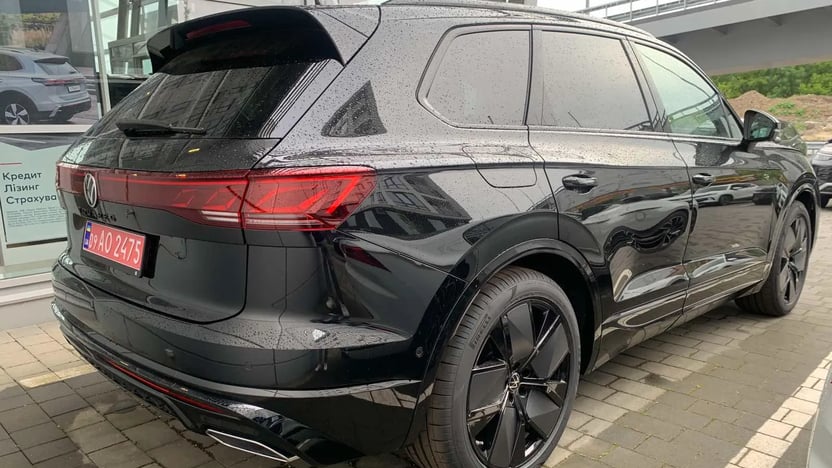 Зображення Touareg R-Line Final Edition2 3.0 V6 TDI